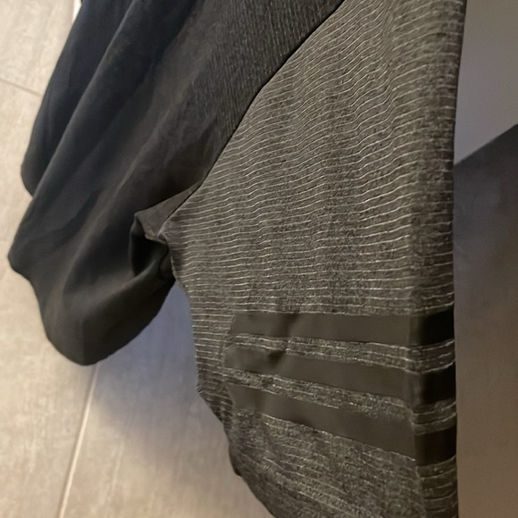 Men’s Addidas L golf shirt - Picture 7 of 7